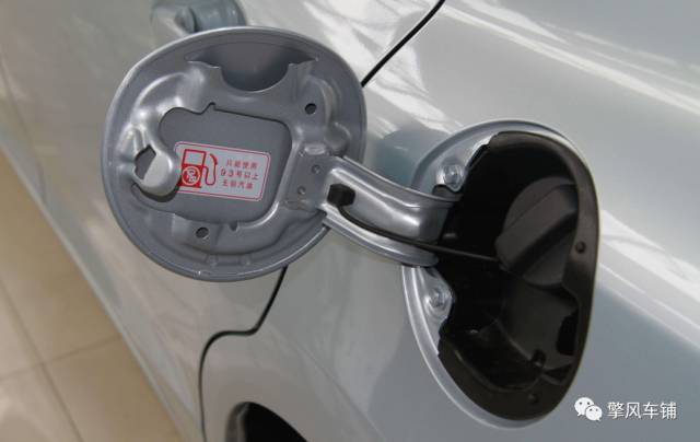 汽油车加了柴油能跑多久,我给你个忠告汽油车不能加柴油