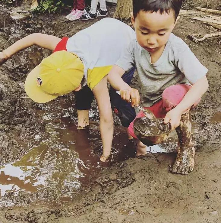 日本有个公园相当“危险”，家长却抢着把孩子送去玩