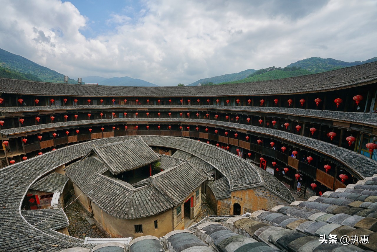 3.7亿用户的文旅大生意！二次元人群的消费自白：我们在买什么？