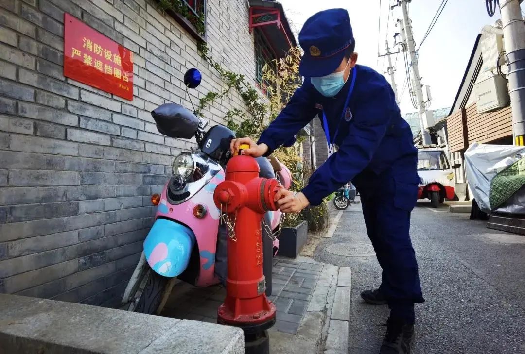 京味儿话剧《正阳书局》将现实照进戏剧《大徽班》重现京剧诞生史