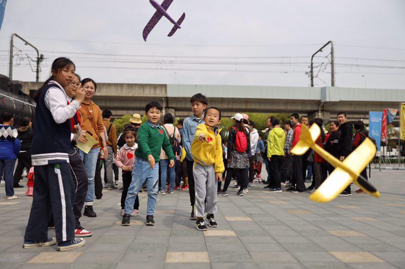 科创公益活动,科创体育运动培训