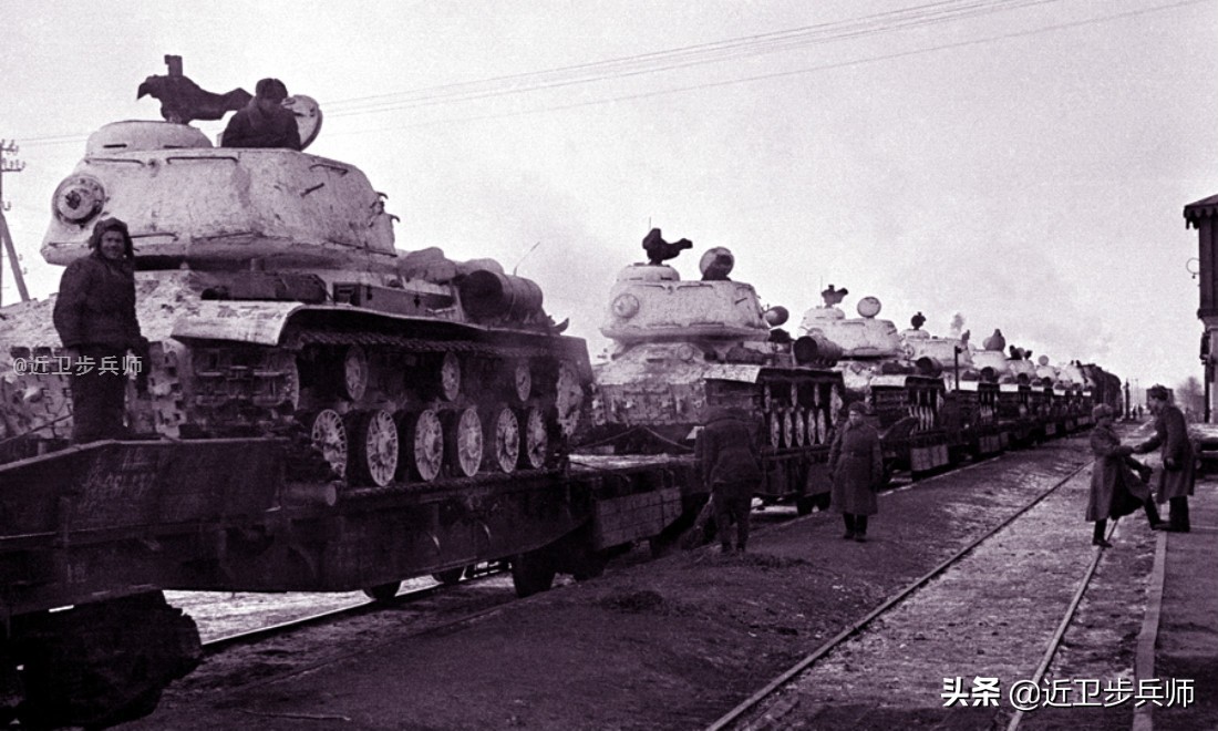 斯大林重型坦克vs虎式坦克,斯大林2m坦克能战胜虎式坦克吗