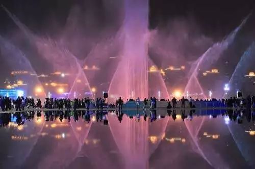 这一份公交交通指南，带你玩转上海各大景点