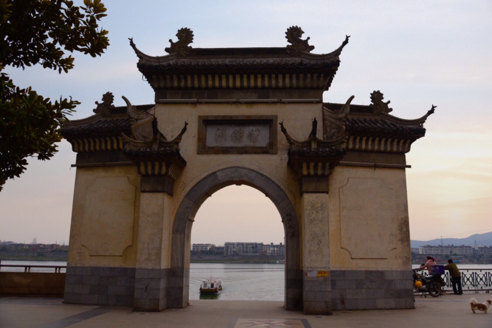 襄阳有几个码头,探寻襄阳的文化魅力