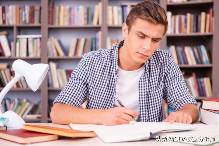 python基础知识详解,python有类的概念吗