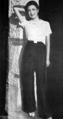 陆小曼为了徐志摩打掉孩子,陆小曼与三个男人纠缠不清的一生