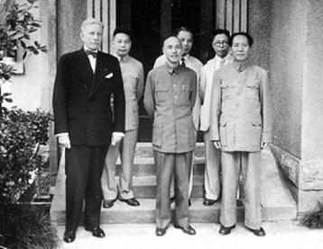 我军解放战争时的纵队是什么级别,解放战争我军一个纵队是多少兵力