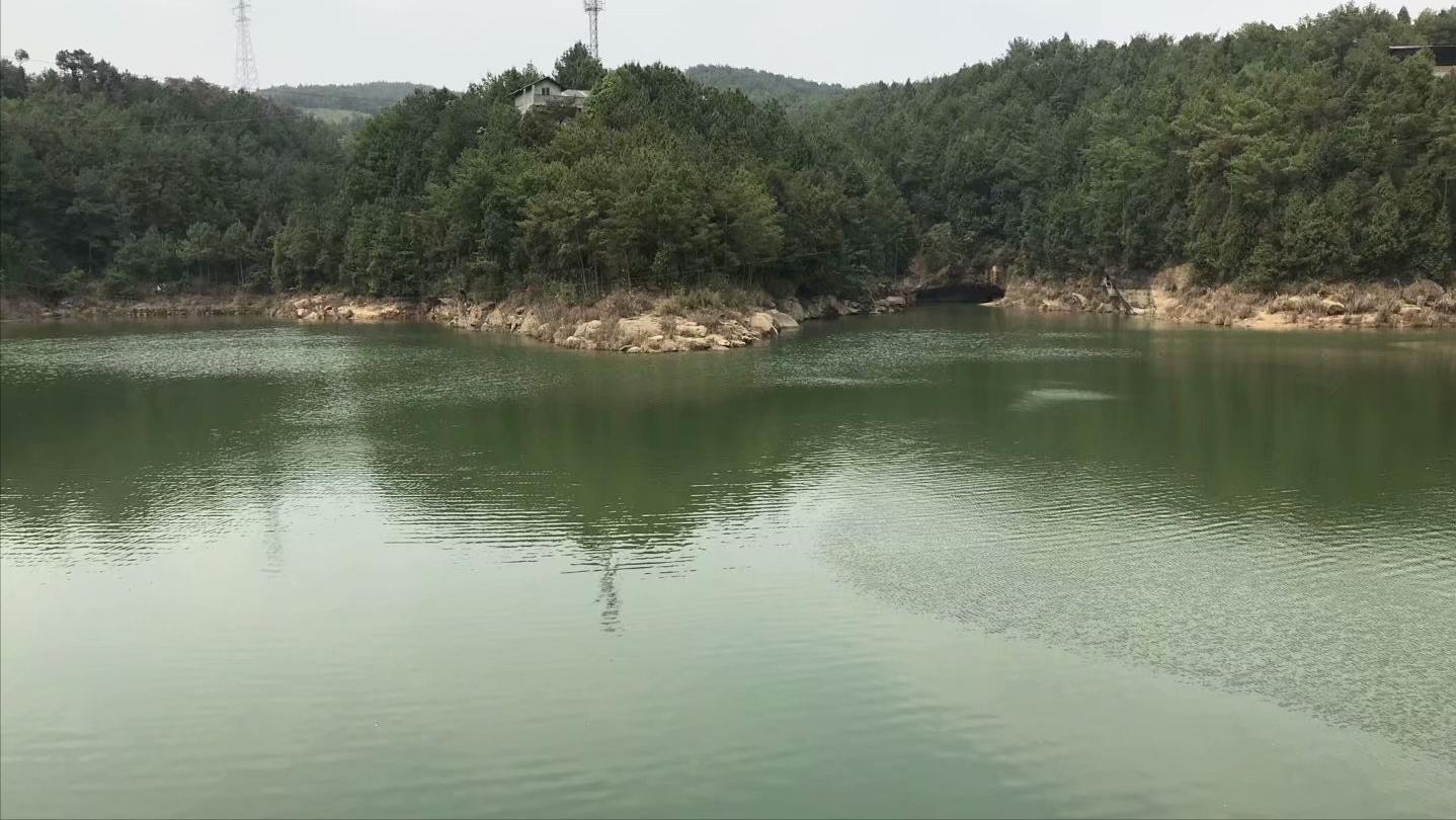 故乡的村庄女生版完整版,故乡的村庄歌曲