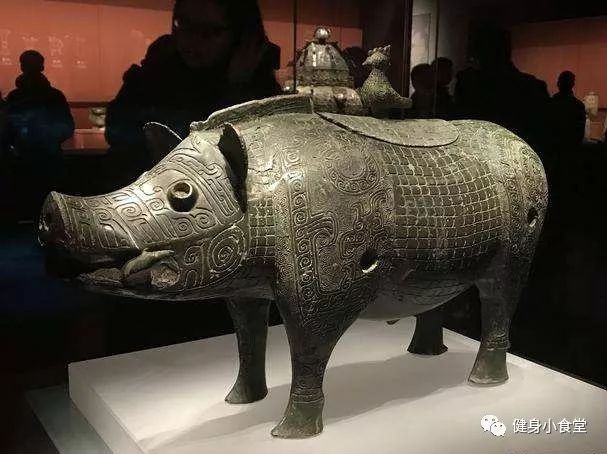 猪年说猪：每人每年吃掉59公斤，你竟然说健身增肌不能吃猪肉？