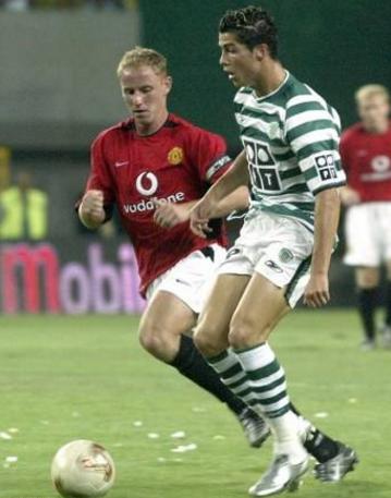 足球世界杯欧文绝杀集锦,足球欧文的巅峰时期