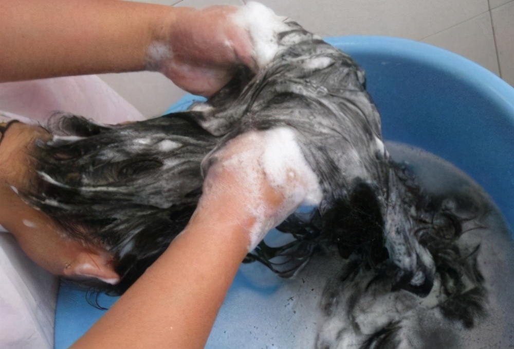 过度洗发会怎样,洗发水不适合会有什么症状