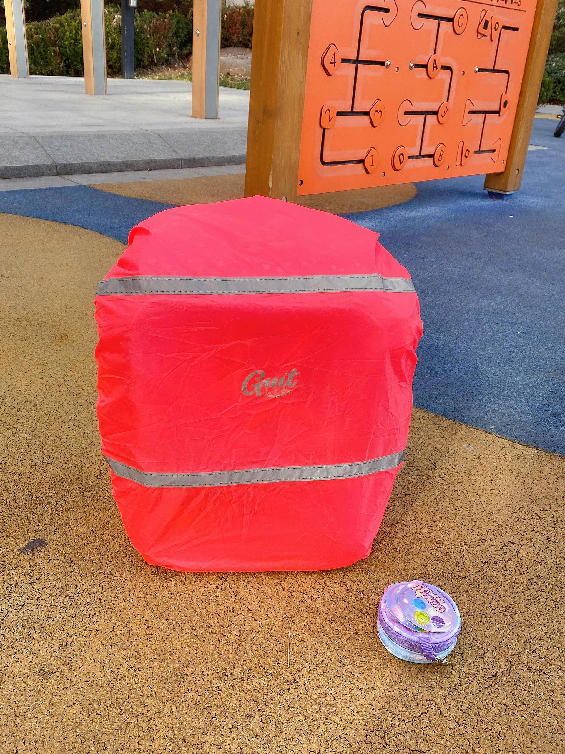 学生书包选颜值？称重量？不，看保护性！GMT护脊书包试用