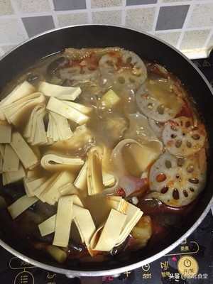 铁锅炖鱼茄子怎么切,东北铁锅炖鱼做法最正宗的做法