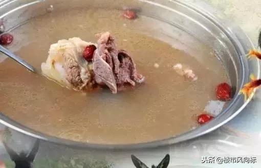 深圳二号线地铁美食,深圳地铁11号线美食攻略朋友圈