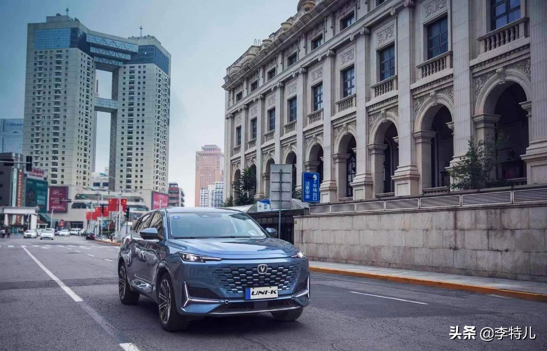 长安uni-k四驱最顶配试驾,长安uni-k深度评测配置讲解
