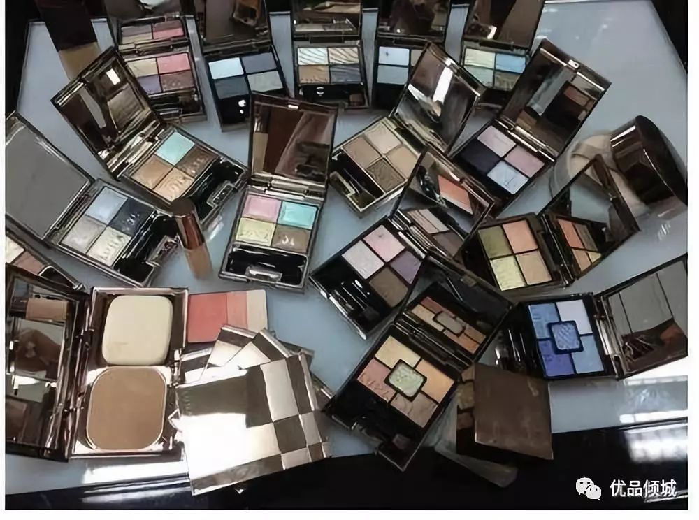 日本牌子黑色包装化妆品,日本著名的老牌化妆品牌