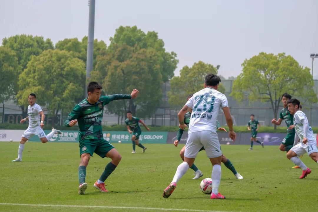 最新绿城足球消息,绿城足球回顾