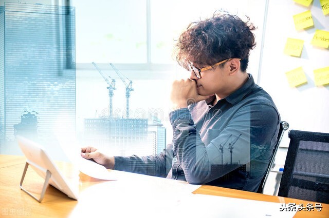 物业保洁在小区要交物业费,物业保洁员对业主负责什么