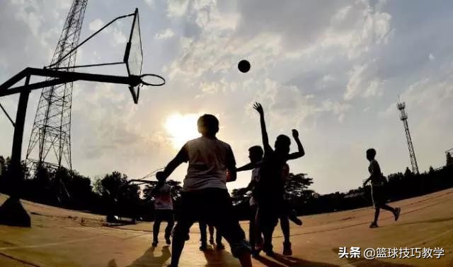 高帮篮球鞋究竟能不能防崴脚?推荐一波大体重球员穿的球鞋