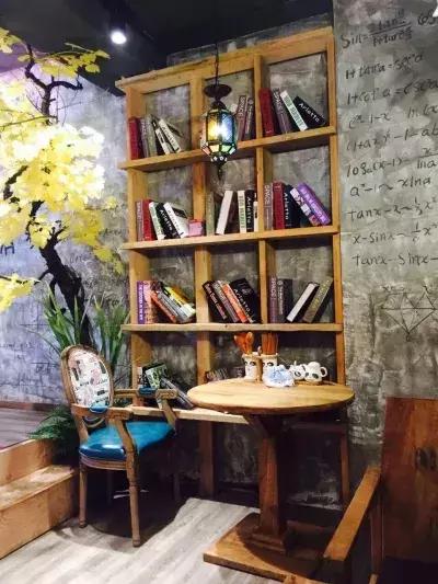 一碗粥卖一万块,一碗粥卖到4亿