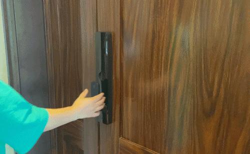 该不该用智能门锁,小米智能门锁pro门锁换电池