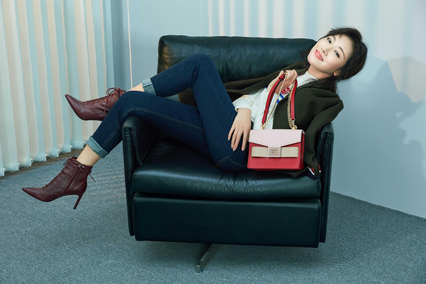 工作装怎么搭才好看,上班衣服穿搭简单大气