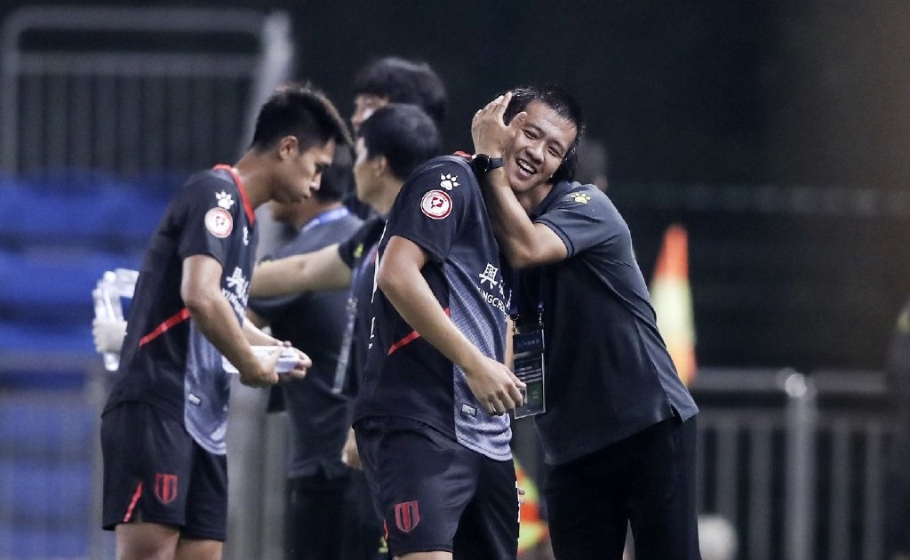 *产9国5**后中锋爆发，替补登场帽子戏法+助攻，曾留洋法国劲旅二队