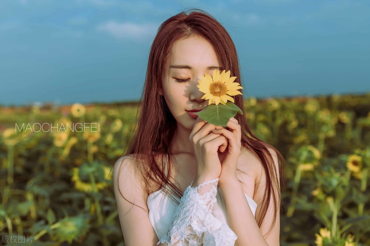 深夜的互述情丝让我明白美女的心思,如果没有这场突然的灾祸