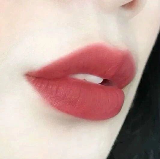 李佳琦推荐了三百多只口红，我帮你们选出了绝对不会出错的八只