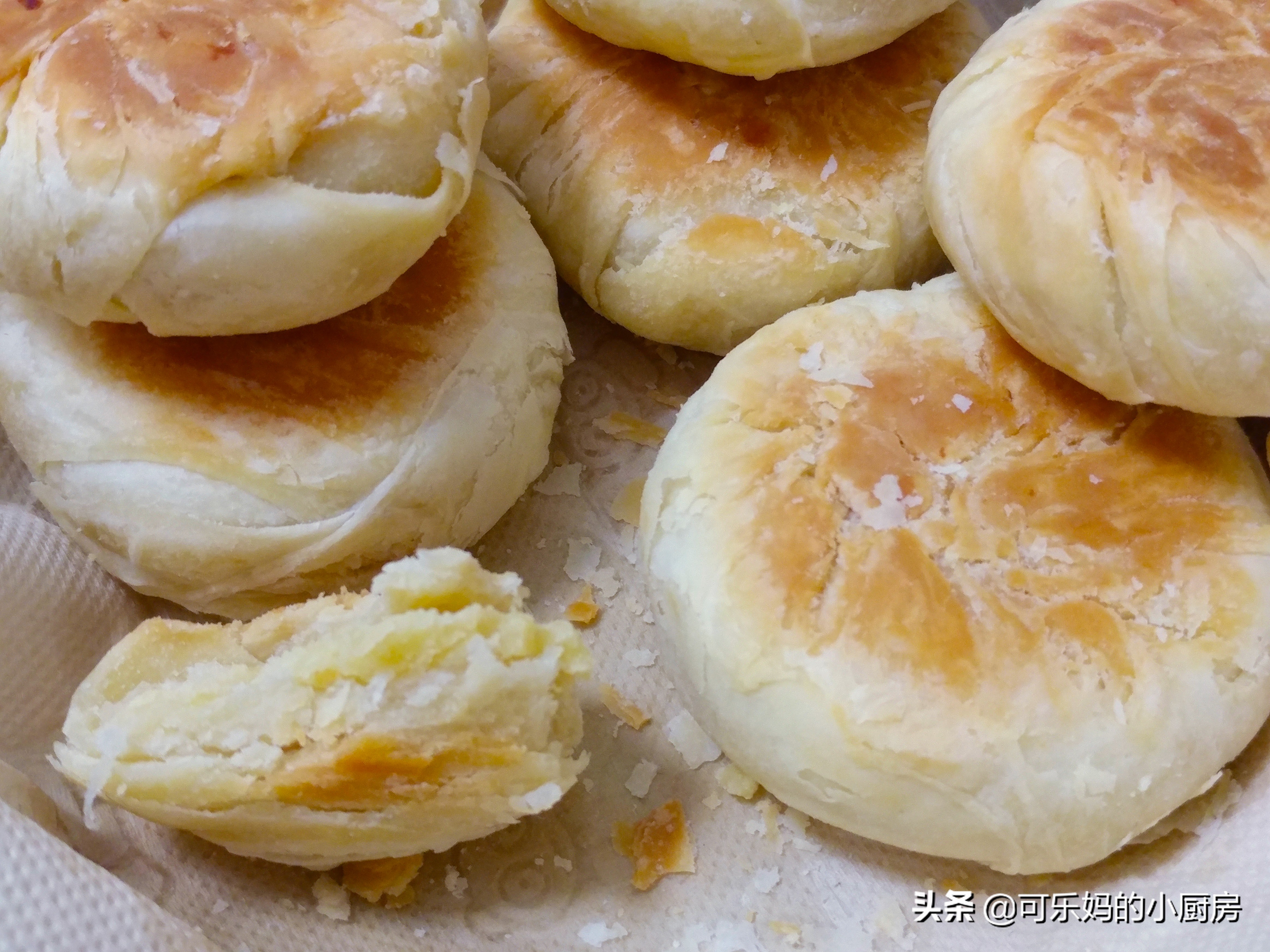 酥皮绿豆饼小吃,蛋挞皮酥皮绿豆饼