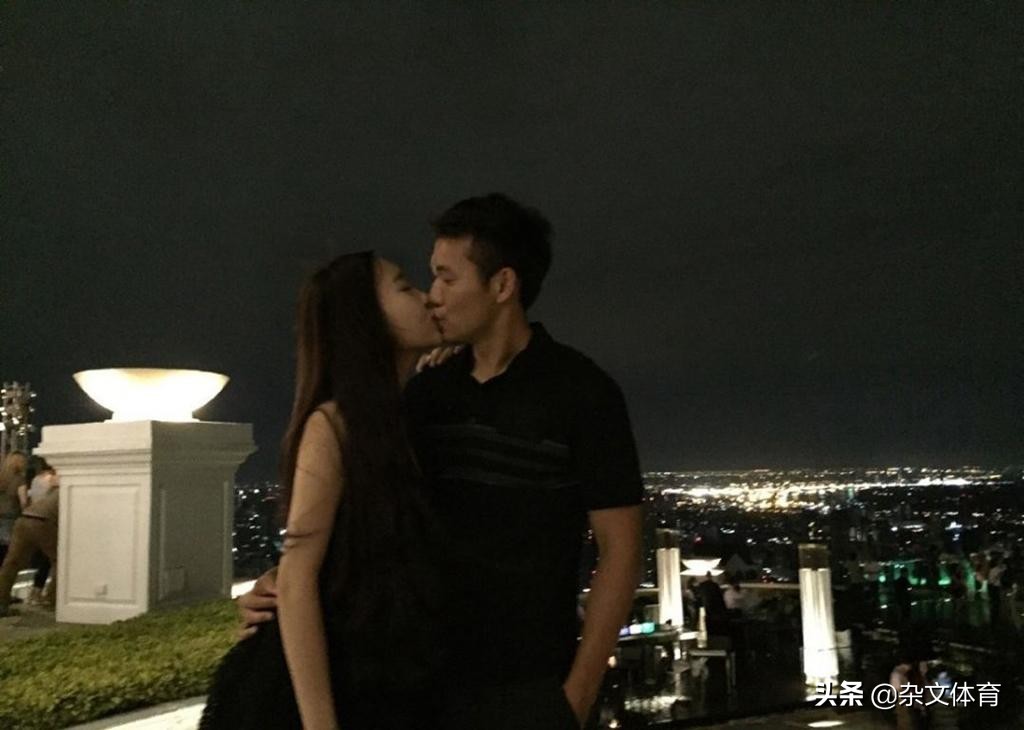 2000万果断离开恒大！女友在国外陪他踢球3年，在中超队重获主力