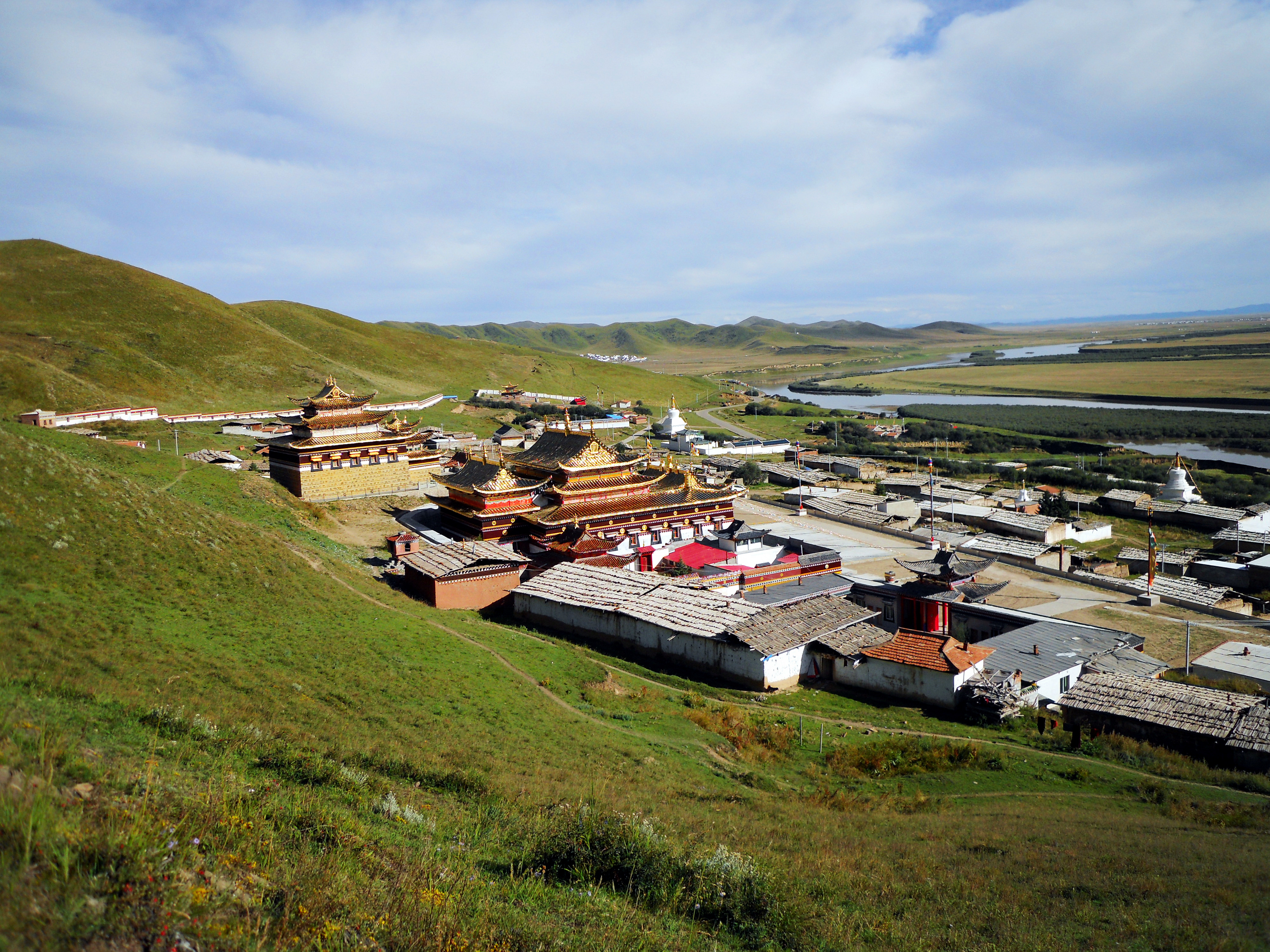 若尔盖九曲黄河酒店,若尔盖九曲黄河第一湾