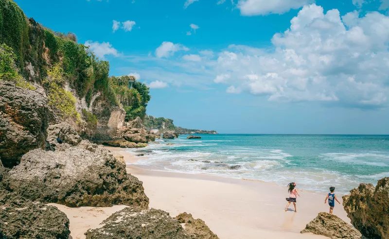 全球最适合蜜月旅行十大海岛,十大海岛度假胜地