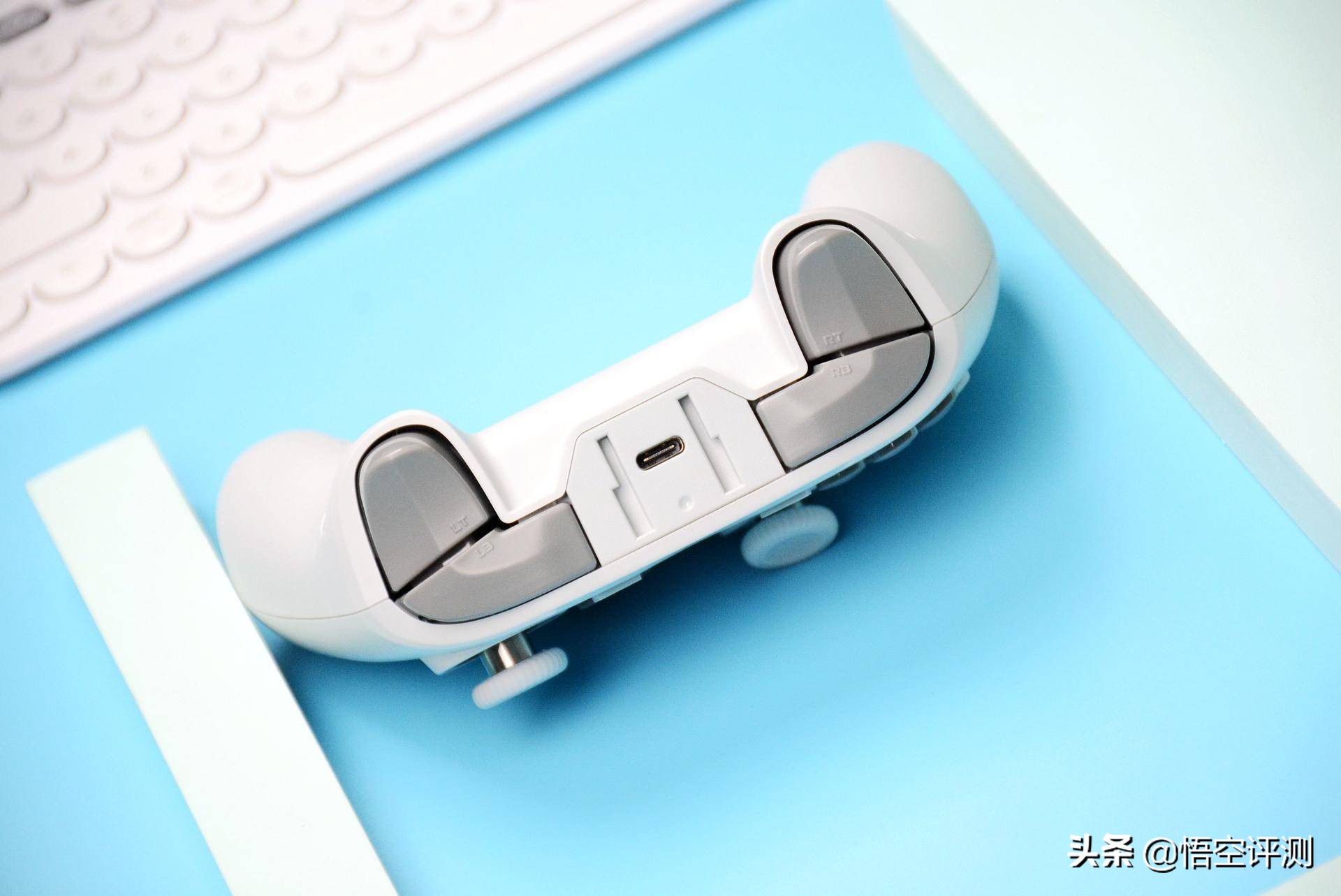 飞智黑武士2手柄能玩switch,飞智黑武士2游戏手柄