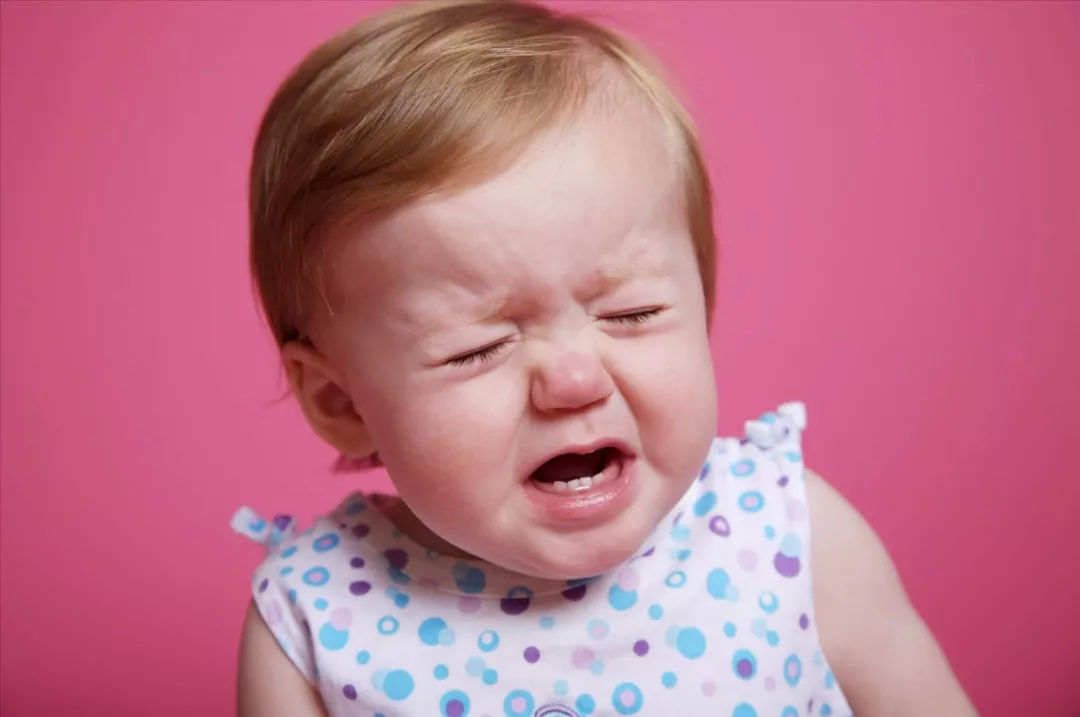 两岁宝宝执拗期处理方法,2岁半孩子脾气执拗是什么原因