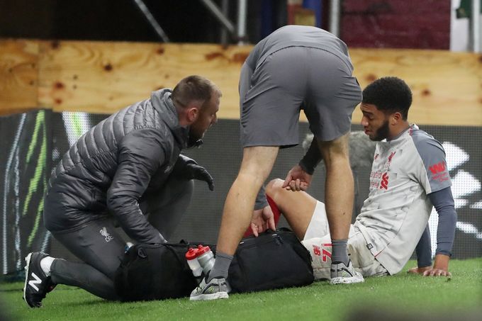 利物浦攻势组织杂乱无章,利物浦猛攻