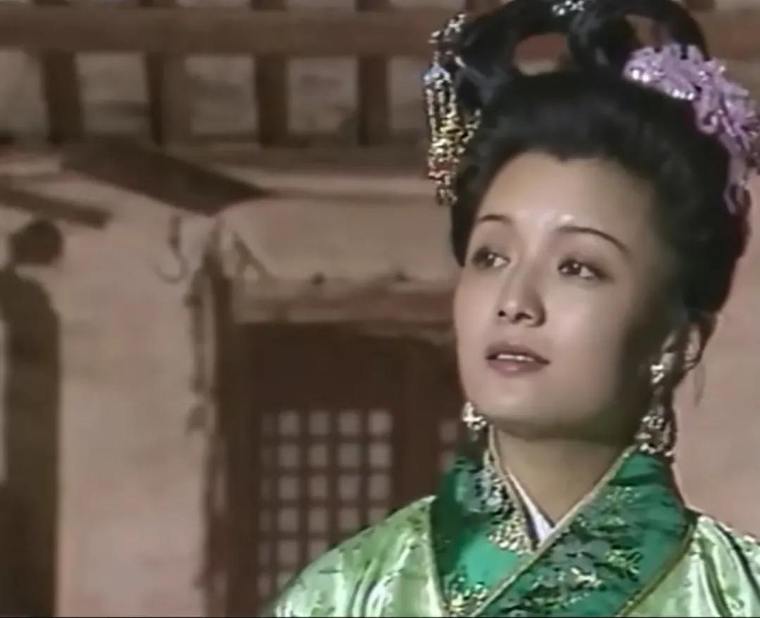 聊斋故事尸变,聊斋故事古庙奇遇