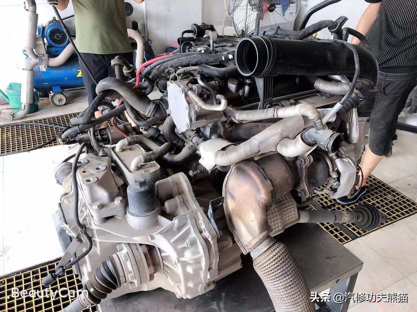 2012款夏朗2.0t烧机油怎么处理,大众夏朗2016款为什么会烧机油