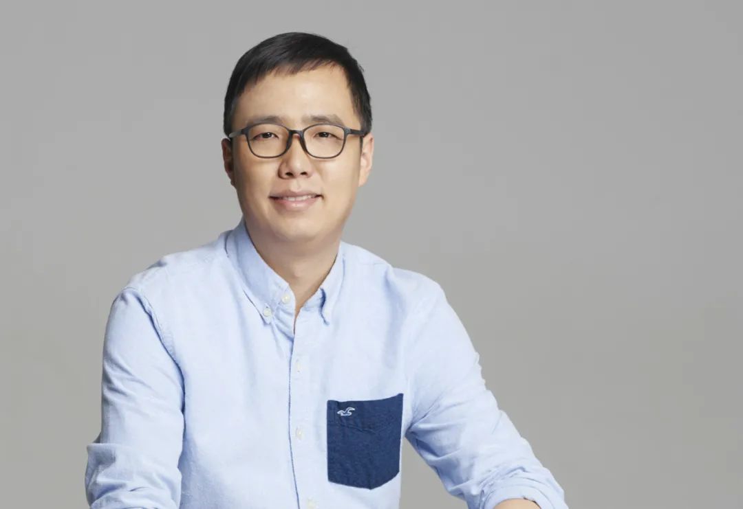 快手背后的三个男人：流量神话下的隐忧