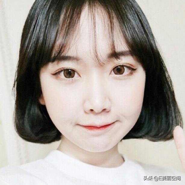 圆脸发型女2021流行发型减龄,2022最洋气的短发减龄发型圆脸