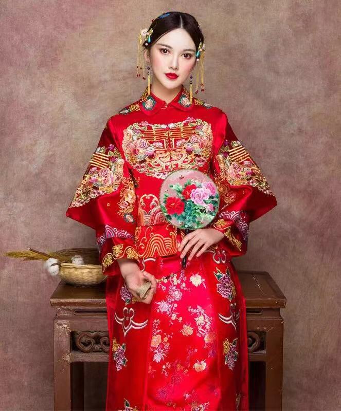 最适合穿中式嫁衣,新款秀禾服新娘礼服中式嫁衣