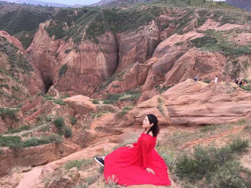 如果你认同“一家不信二主”，就失去了教人向善学好的意义