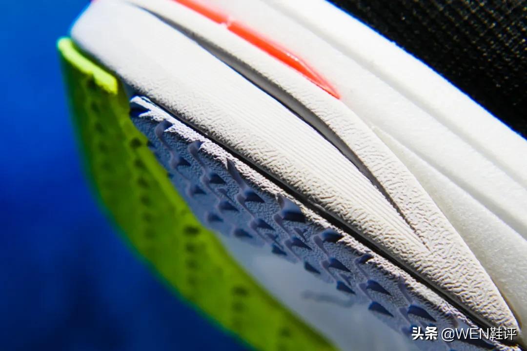 puma最新款跑鞋,puma跑鞋最新款