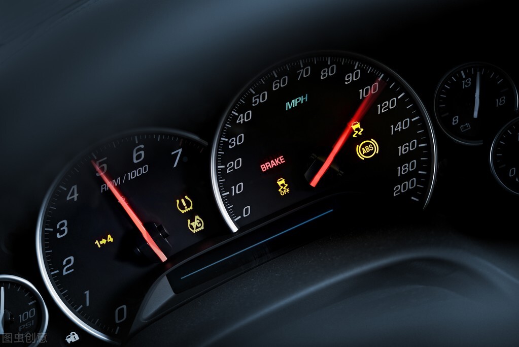 丰田威驰性能怎么样适合跑长途吗,丰田威驰fs跑高速长途怎么样