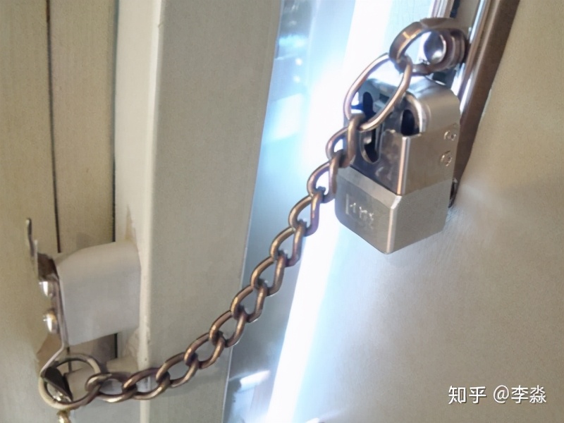 日本宫泽灭门凶手是谁,日本宫泽家灭门案纪实