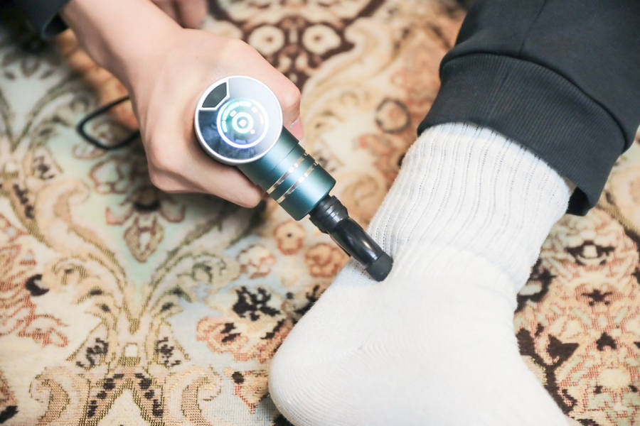 菠萝君智能筋膜枪,小体能大能量