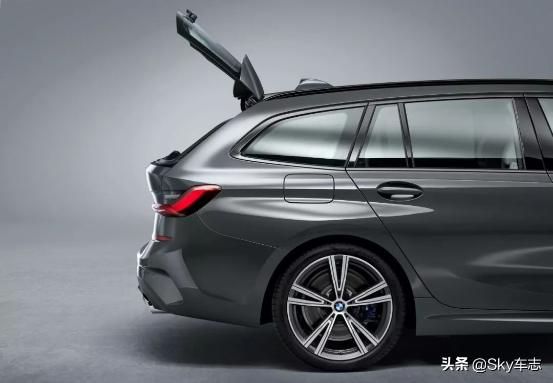 宝马是如何体现舒适性的,宝马注重操控还是舒适