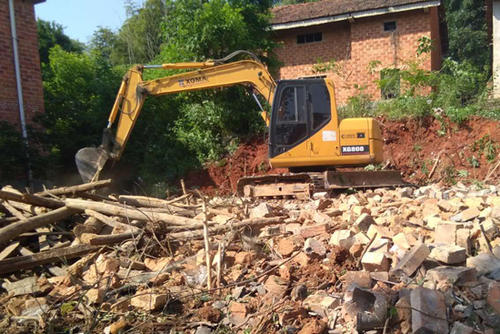 农村人转城市户口土地怎么办,农村转城镇户口土地会被收回吗