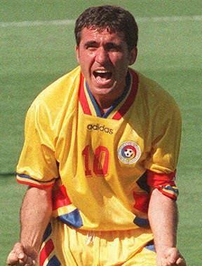 权威机构评选足坛历史十大中场,足坛十大领袖