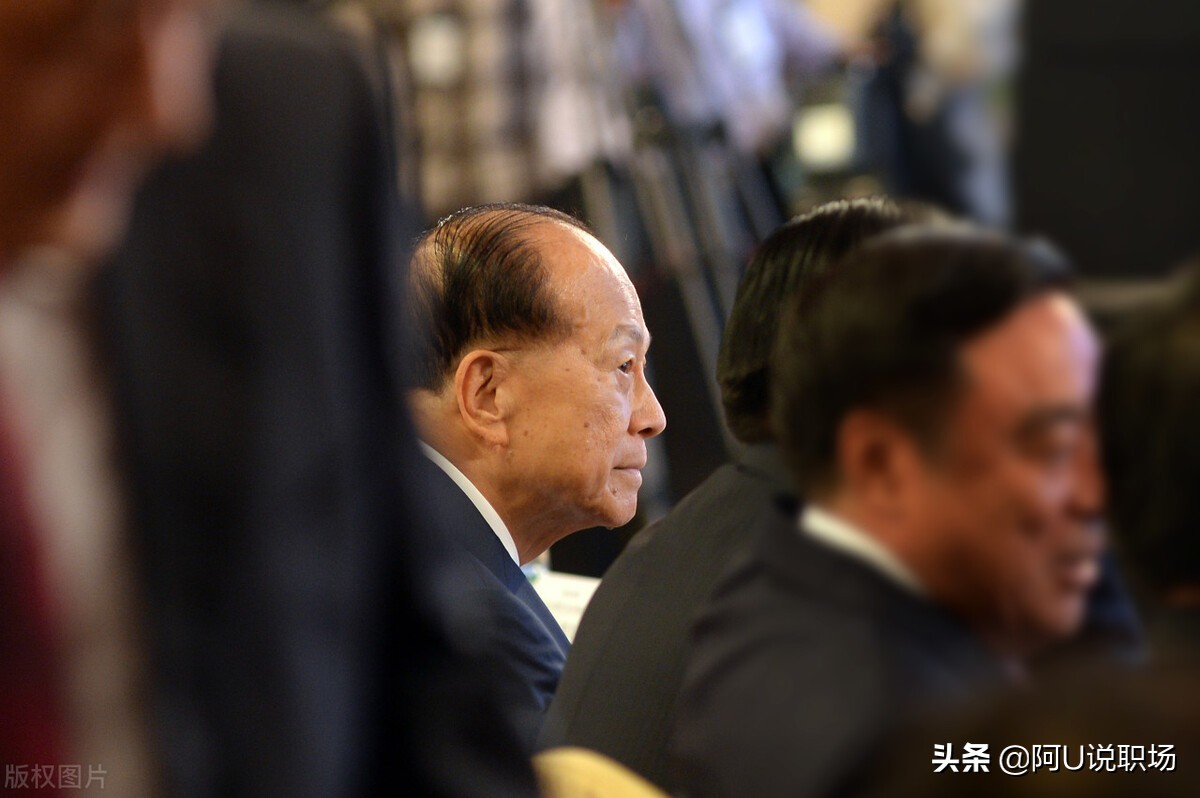 首富李嘉诚的十大忠告,李嘉诚成为首富的八大秘诀
